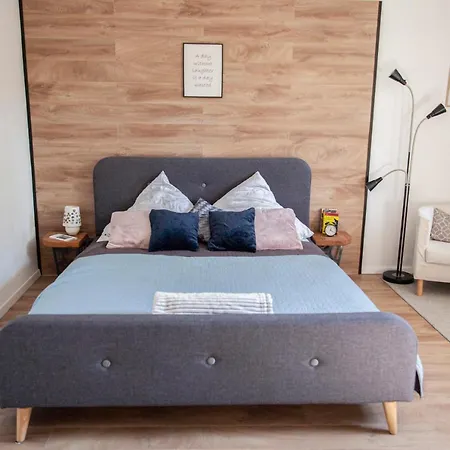 Apartman Amelie דירה